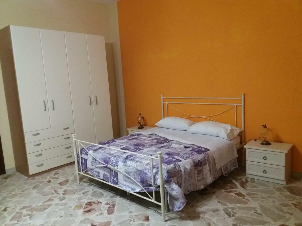 Licata Posti Letto Hotel Trapani Bagian luar foto